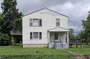 46 Lake St, Xenia, OH 45385 - Photo 1