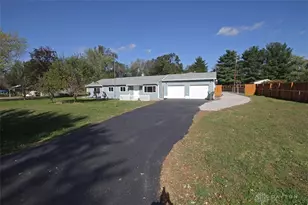 880 Wilshire Dr, Franklin, OH 45005 - Photo 1