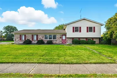 201 N Henry Street, New Carlisle, OH 45344 - Photo 1