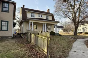 104 5 Oaks Ave, Dayton, OH 45405 - Photo 1