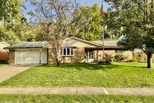 1071 Royalton Dr, Vandalia, OH 45377 - Photo 1