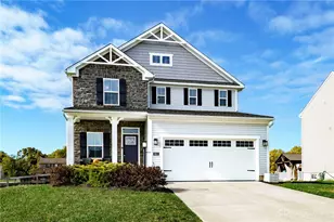 3621 Garrett Dr, Franklin, OH 45005 - Photo 1