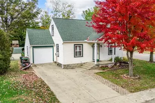 40 Iris Ave, Farmersville, OH 45325 - Photo 1