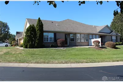 5000 Twin Lakes Circle, Englewood, OH 45315 - Photo 1