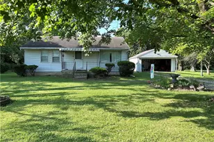 5660 Shull Rd, Dayton, OH 45424 - Photo 1