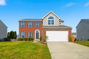 1922 Spring Ridge Dr, Xenia, OH 45385 - Photo 1