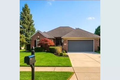 1672 Rockleigh Road, Dayton, OH 45458 - Photo 1