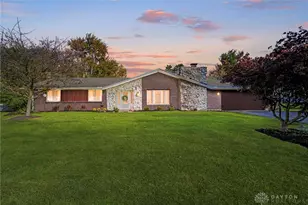 935 Heathshire Dr, Dayton, OH 45459 - Photo 1