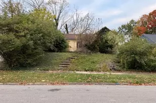 2239 Mayfair Rd, Dayton, OH 45405 - Photo 1