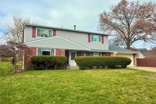 6447 Highbury Rd, Huber Heights, OH 45424 - Photo 1