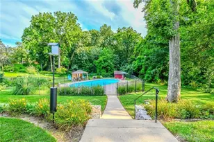 256 E Rahn Rd, Dayton, OH 45429 - Photo 79