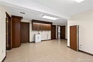 256 E Rahn Rd, Dayton, OH 45429 - Photo 57