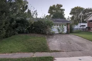 2332 Bonnieview Ave, Dayton, OH 45431 - Photo 1