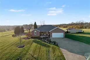 5867 Elk Creek Rd, Middletown, OH 45042 - Photo 1