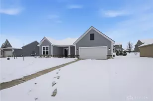 889 Reeder Cir, Dayton, OH 45458 - Photo 1