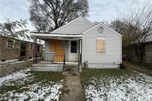 4715 Greenwich Village Ave, Dayton, OH 45406 - Photo 1