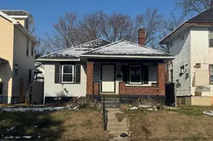 1727 W Riverview Ave, Dayton, OH 45402 - Photo 1