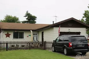 1858 Rice Blvd, Fairborn, OH 45324 - Photo 1