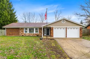 1526 Wedgewood Dr, Fairborn, OH 45324 - Photo 1