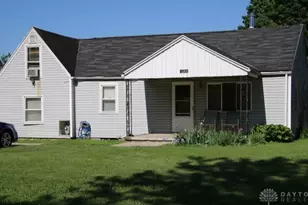 2063 Dorothy Ave, Fairborn, OH 45324 - Photo 1