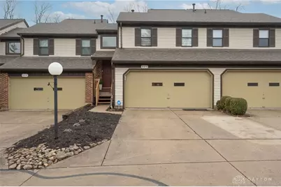 287 Bedford Glen Lane #27, Springdale, OH 45246 - Photo 1