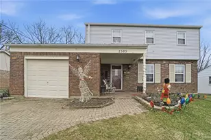 2585 Fulbourne Dr, Colerain Township, OH 45231 - Photo 1