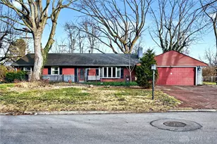 2197 Bending Willow Dr, Kettering, OH 45440 - Photo 1