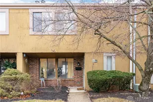 4649 Merrick Dr, Dayton, OH 45415 - Photo 1