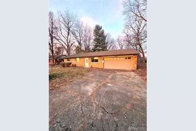 5201 Wilmington Pike, Washington Twp, OH 45440 - Photo 1