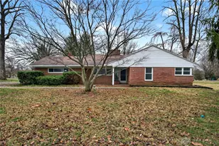 1697 Countryside Dr, Beavercreek, OH 45432 - Photo 1