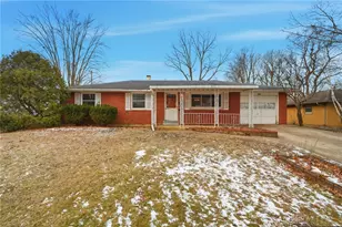 605 Barbara Dr, Tipp City, OH 45371 - Photo 1