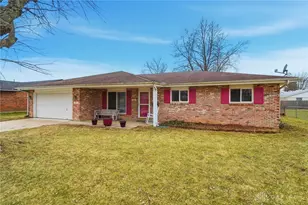 552 Unger Ave, Englewood, OH 45322 - Photo 1