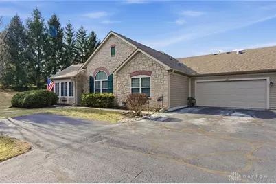 2407 Locust Hill Boulevard, Beavercreek, OH 45431 - Photo 1