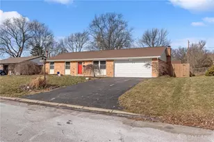 55 Gulfwood Ct, Dayton, OH 45458 - Photo 1