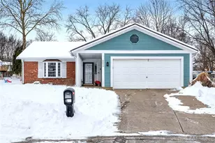 2243 Pin Oak Ct, Miamisburg, OH 45342 - Photo 1