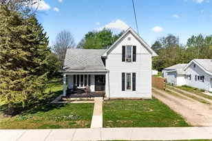 1117 N Maple St, Eaton, OH 45320 - Photo 1