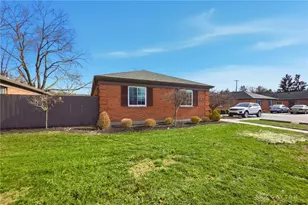 5450 Dunmore Dr, Dayton, OH 45459 - Photo 1