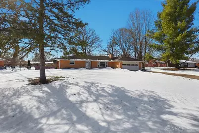1040 Grove Hill Drive, Beavercreek, OH 45434 - Photo 1