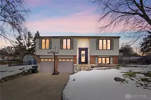 2211 Manton Dr, Miamisburg, OH 45342 - Photo 1