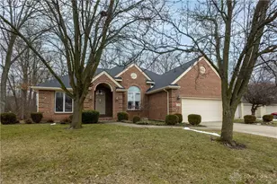 2385 Worthington Dr, Troy, OH 45373 - Photo 1