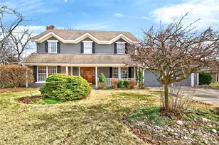 340 St James Pl, Springboro, OH 45066 - Photo 1