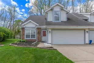 482 Meadow View Ct, Vandalia, OH 45377 - Photo 1