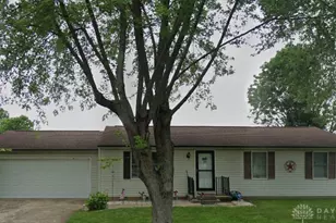 113 Phelps Farm Cir, Englewood, OH 45322 - Photo 1