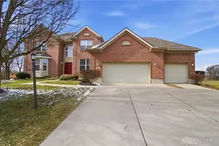 206 Cloverleaf Cir, Englewood, OH 45322 - Photo 1