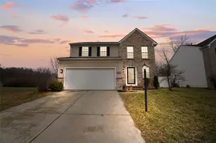 5356 Wood Dale Dr, Dayton, OH 45414 - Photo 1