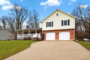 407 Valleyview Dr, Englewood, OH 45322 - Photo 1