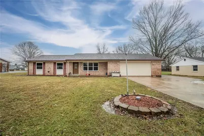 5485 Knollwood Drive, Lewisburg, OH 45338 - Photo 1
