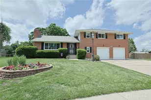 772 Lovetta Dr, Kettering, OH 45429 - Photo 1