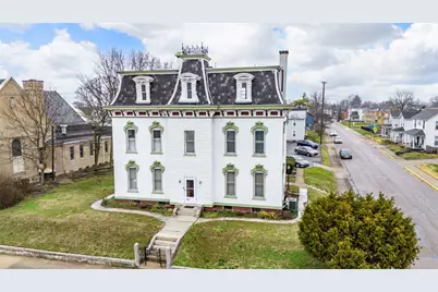215 E Linden Avenue, Miamisburg, OH 45342 - Photo 1