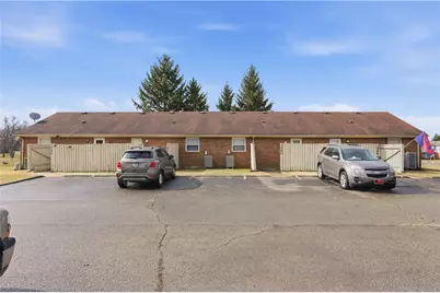 1260 Governors Square Drive, Centerville, OH 45458 - Photo 1